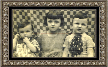 Suor Felicina con la sorella Marisa e il fratello Vittorino